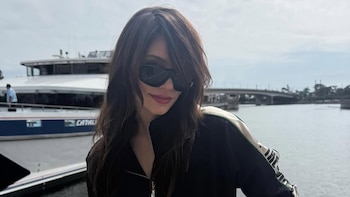 Actualmente Eva De Dominici continúa