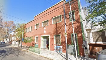Flores un niño de 6 años llevó un arma de fuego cargada a la escuela street view
