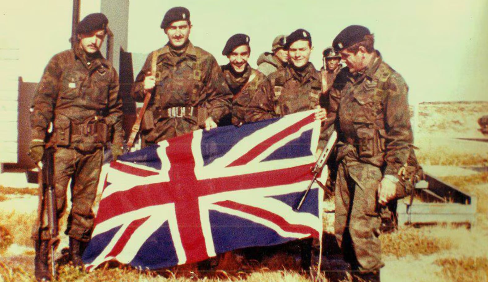 En la madrugada del 2 de abril de 1982, a las 00:30, se inauguró una nueva etapa de la historia argentina