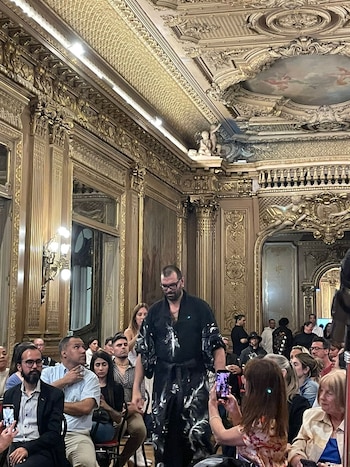 Desfile de sordos y autistas