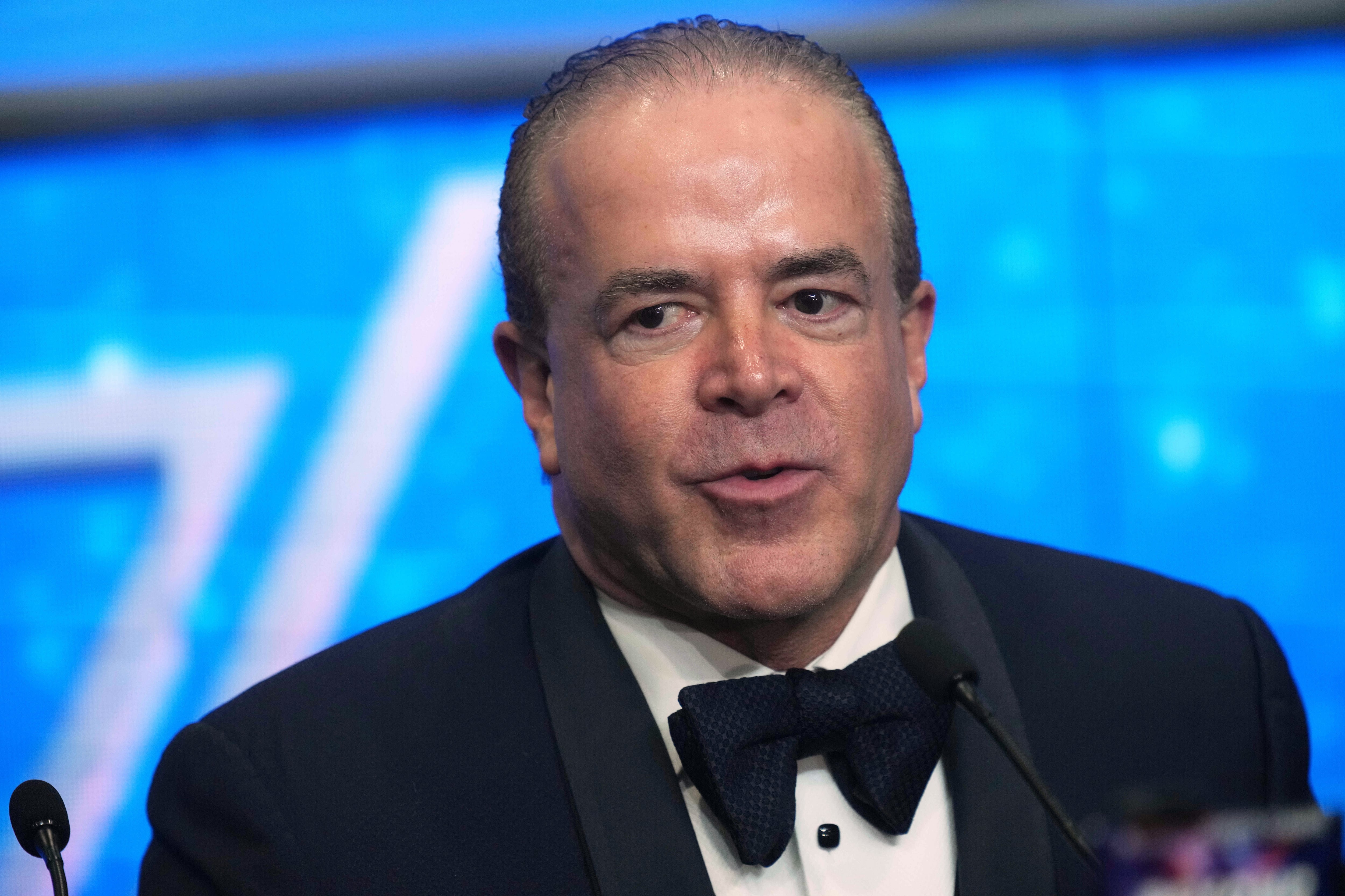 El presidente de la Organización Miss Universo y empresario mexicano Raúl Rocha Cantú es señalado en México. (Foto AP/Sakchai Lalit)