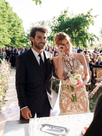 La pareja se casó en