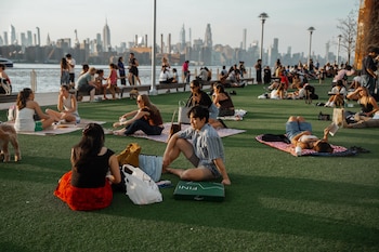 La sensación térmica en Manhattan alcanzará los 38,3 °C, marcando un posible récord histórico en Central Park (EFE)