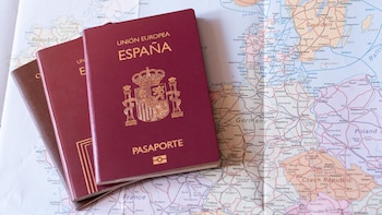Viajar a Reino Unido sin este trámite, la advertencia de una azafata de tierra. (Canva)