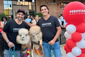 Los hermanos difundieron la gastronomía