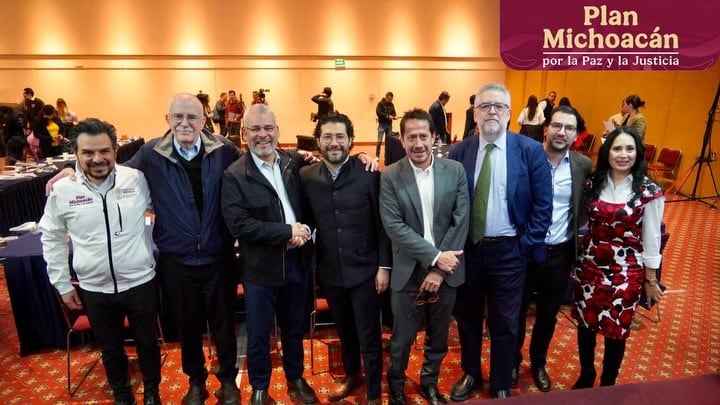 Alfredo Bedolla destacó la competitividad que podrá adquirir el aguacate con las acciones contempladas en el Plan Michoacán. (Foto: Agricultura)