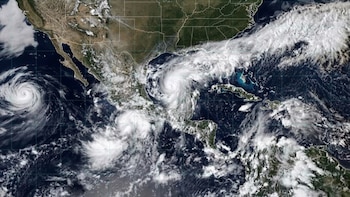 Huracán Isaías obliga a suspender clases en 27 municipios de Yucatán