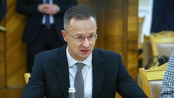 Hungría carga contra garantías de