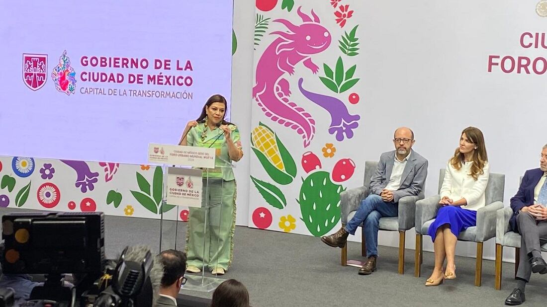 La Jefa De Gobierno, Clara Brugada, asiste al evento