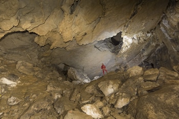 Cuevas de Mairuelegorreta, en Álava