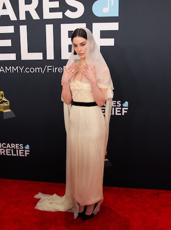 El vestido largo en tono