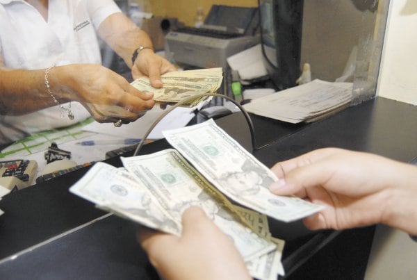 El informe del Cemla calculó que las remesas de Guatemala crecieron 319% desde 2015, por encima de Honduras, Colombia, México, República Dominicana y El Salvador. (DCA) (Diario de Centro América)