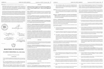 Cuatro páginas de periódico oficial con texto impreso, encabezados, artículos numerados, sellos, un escudo nacional y firmas, incluyendo la de Bernardo Arévalo de León.