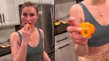 La mujer extranjera estaba feliz