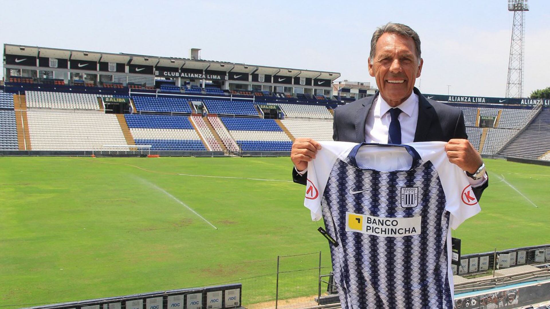 Russo llegó a Alianza Lima de Perú en 2019 tras el tratamiento contra el cáncer que afrontó en Colombia (Foto: @ClubALoficial)