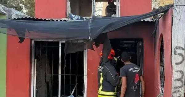 El siniestro en el barrio La Calera ocurrió el domingo donde encontraron al joven de 22 en el interior (Policía de Córdoba)