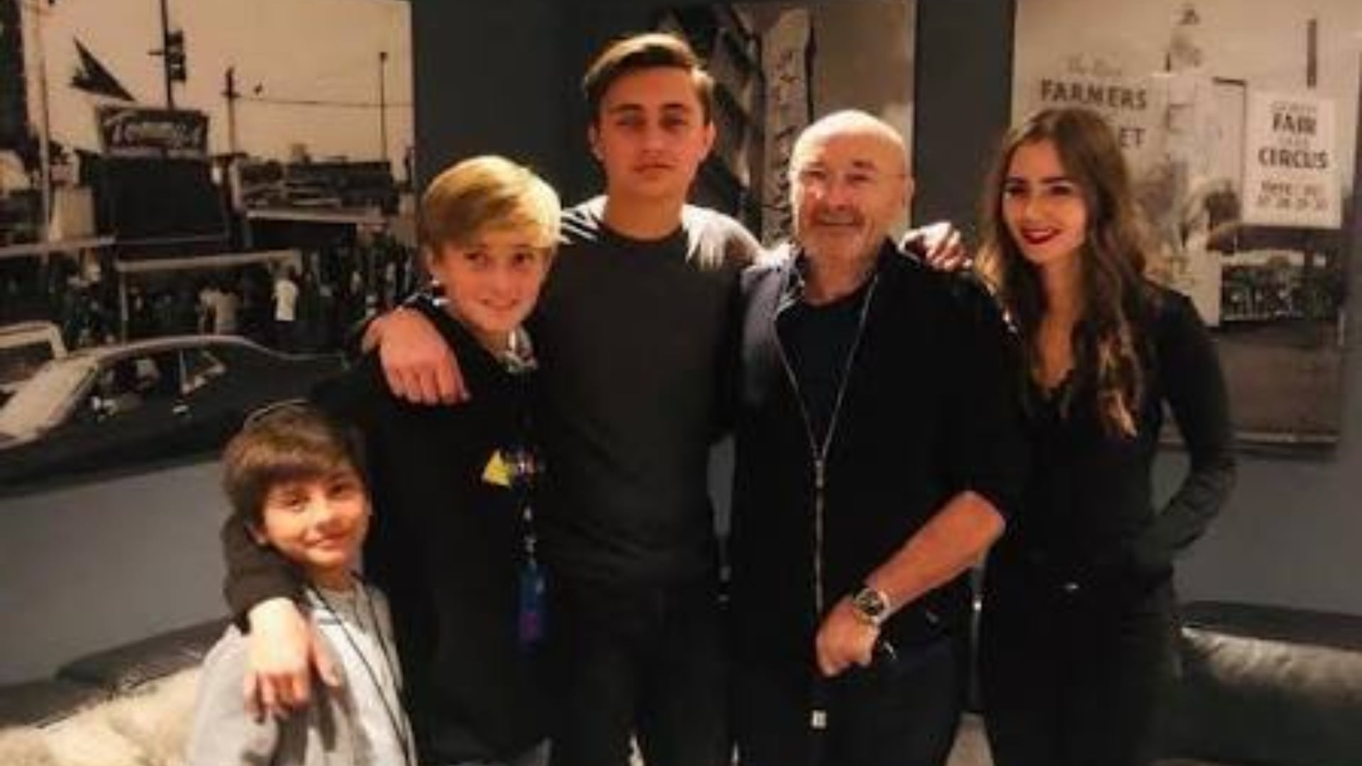 Phil Collins revela que sus hijos fueron llamados para despedirse de él tras una crisis de salud por su alcoholismo