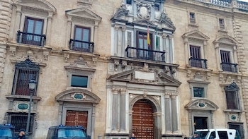 La defensa del acusado por el crimen de Atarfe (Granada) mantiene que la víctima sacó una pistola primero