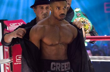 05/04/2018 Cultura.- Michael B. Jordan, en negociaciones para dirigir Creed 3.
Tras protagonizar Creed: La leyenda de Rocky y su secuela, Michael B. Jordan podría debutar detrás de las cámaras en la tercera entrega de la saga pugilística. El actor está en negociaciones para dirigir la próxima película, un filme que marcaría su debut como realizador.
CULTURA
WARNER BROS