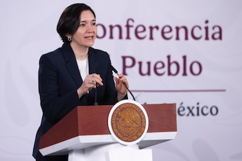 Marcela Figueroa, secretaria ejecutiva del Sistema Nacional de Seguridad Pública, durante 'La Mañanera' de este martes 14 de abril. (Crédito: Gobierno de México)