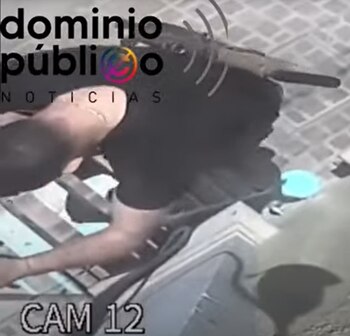 Los sicarios irrumpieron en un