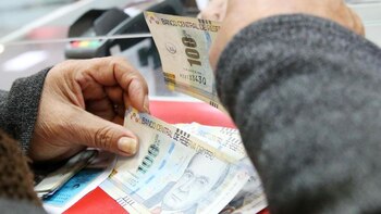 El titular del MTPE se