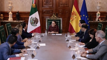 La presidenta Claudia Sheinbaum se reunió con el Ministro de Relaciones Exteriores de España, Juan Manuel Albares Bueno. (Foto: Presidencia)
