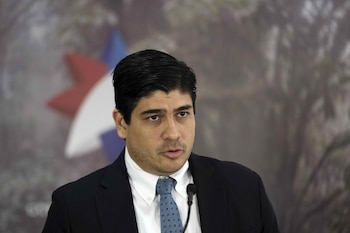 Carlos Alvarado destacou o papel do Equador na proteção do meio ambiente e a necessidade de vincular a política climática à vida cotidiana. EFE/Jeffrey Arguedas