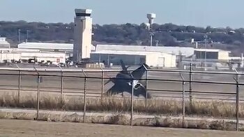 El accidentado aterrizaje del avión