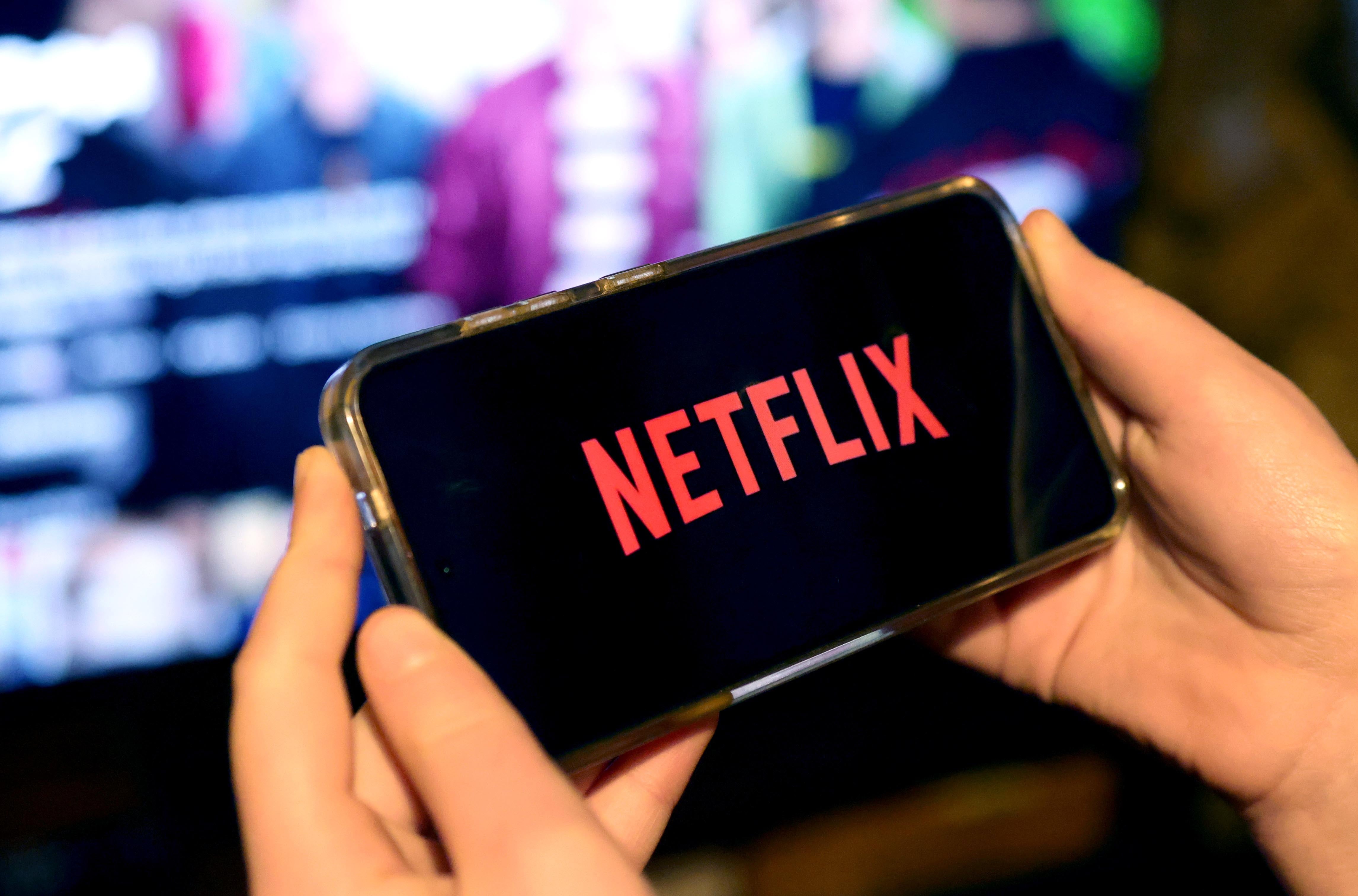 Netflix tiene planeado videos verticales para series y películas. EFE/EPA/NEIL HALL