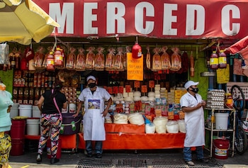 Una riña entre policías y