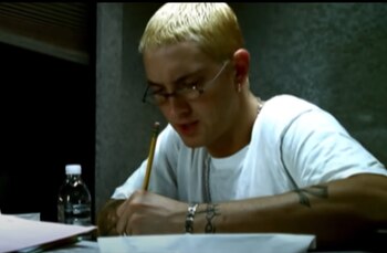 Escena en la que Eminem responde finalmente a Stan (Foto: YouTube/@Eminem)