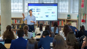 Así podrá estudiar gratis en las universidades de los Andes, Nacional y Javeriana, entre otras: Alcaldía de Bogotá entregará créditos condonables