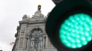 El Banco de España señala la guerra como mayor riesgo financiero y avisa del elevado nivel de deuda pública
