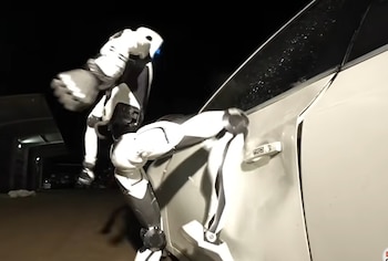 H2-X Kung Fu Legend Guardian - robot guardaespaldas - robot humanoide - tecnología - 22 de octubre