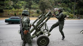 Un oficial de la Aviación