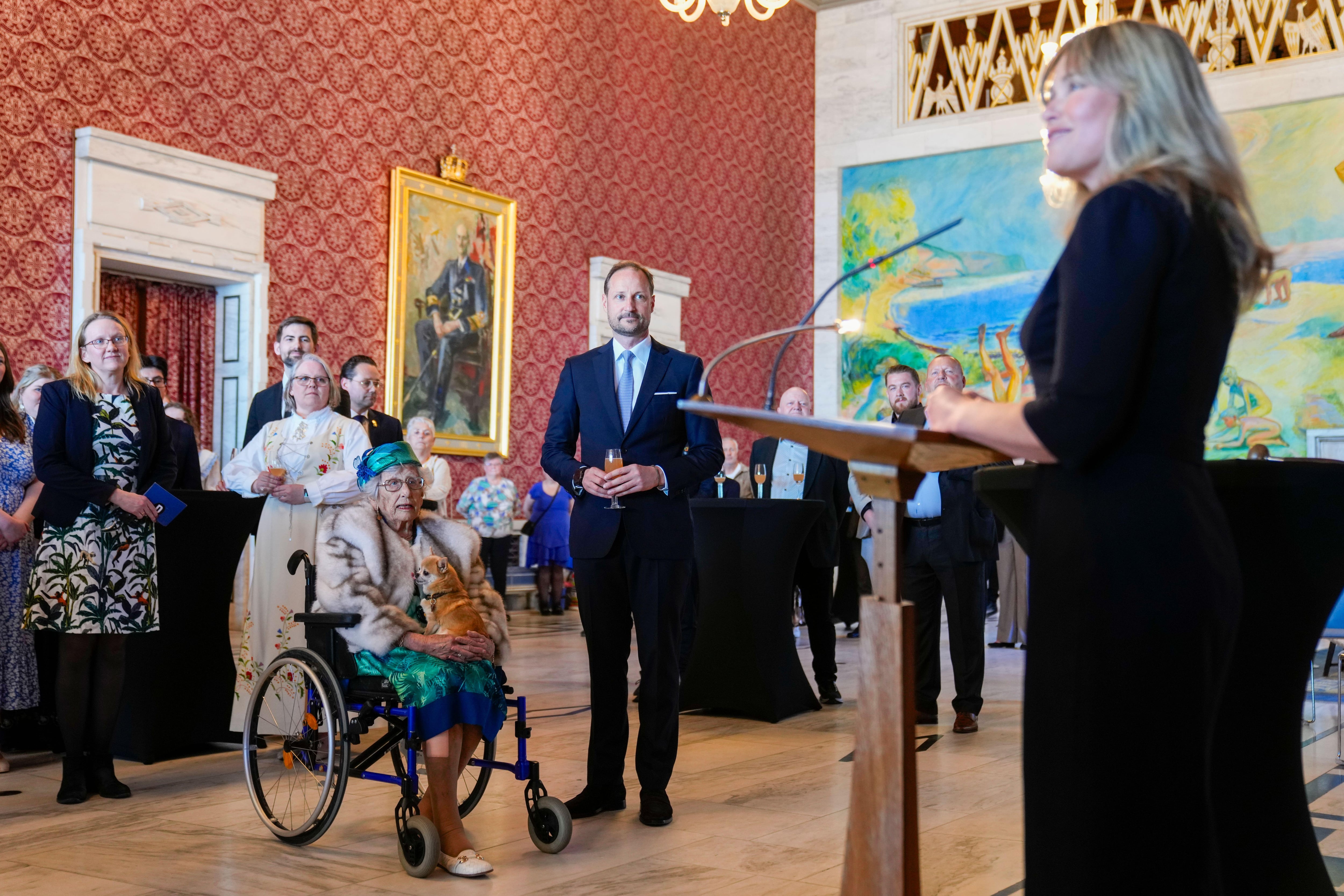 La princesa Astrid de Noruega y el adiós a su hermano. (Heiko Junge / NTB)