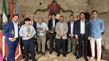 Entregados los premios taurinos de La Algaba, con el mexicano Axel López como triunfador
