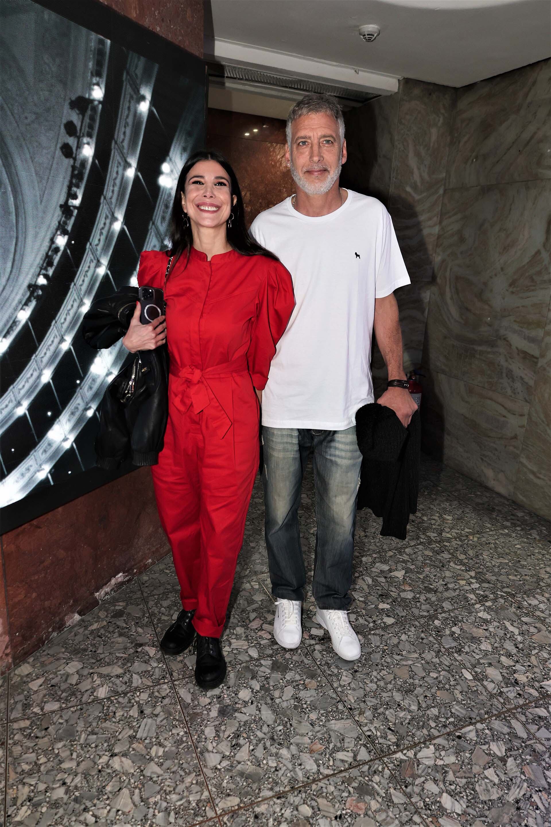 Andrea Rincón asistió junto a su pareja
