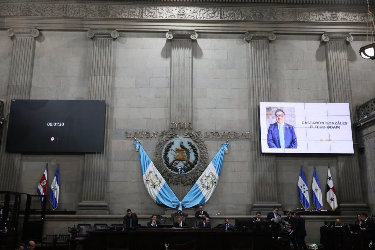 Las bancadas oficialistas y aliadas sumaron 154 votos a favor de Castañón González para sustituir a Frank Helmuth Bode Fuentes. (Congreso de Guatemala)