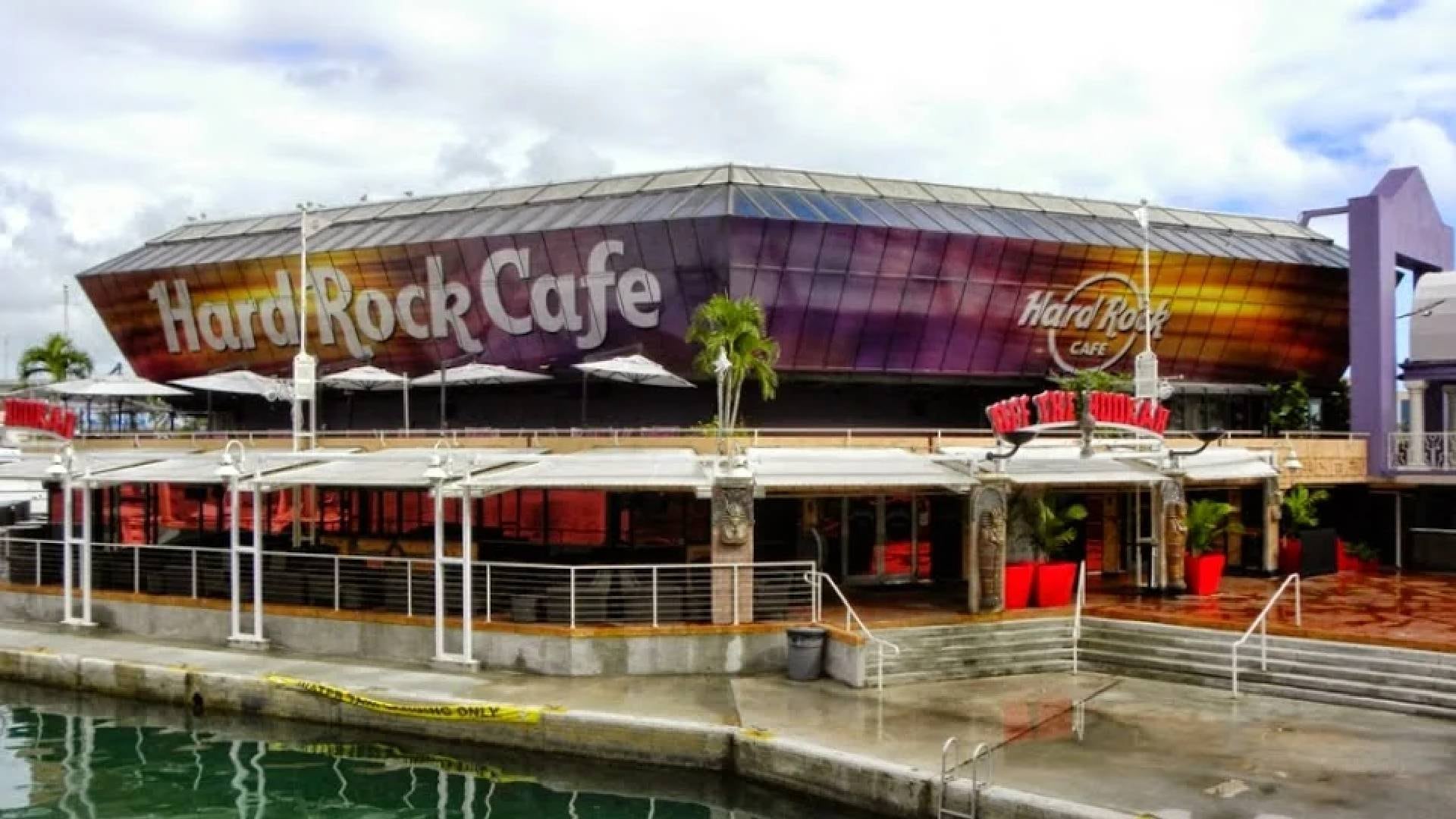El Hard Rock Cafe de Bayside Marketplace cerrará el 19 de agosto tras más de 30 años en Miami y eliminará 117 puestos de trabajo (@hardrockcafemiami)