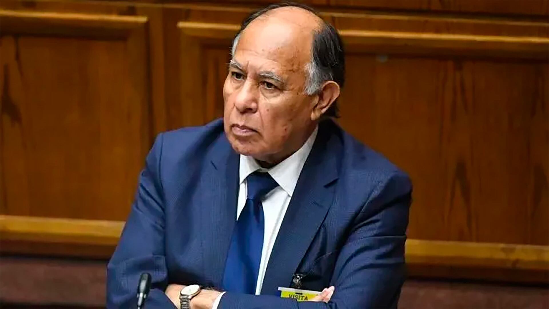 La Acusación Constitucional (AC) contra Simpertigue fue levantada por diputados oficialistas y tuvo tres capítulos.