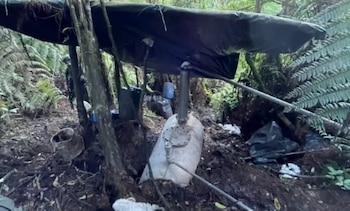 La operación policial en zona rural de Silvania impactó las estructuras criminales, incautando insumos y equipos usados para la producción mensual de cocaína e impidiendo el fortalecimiento de bandas en áreas próximas a Bogotá - crédito Policía Metropolitana de Bogotá
