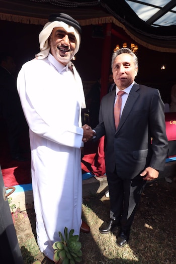 Manuel Negrete con Mohammed Jassim