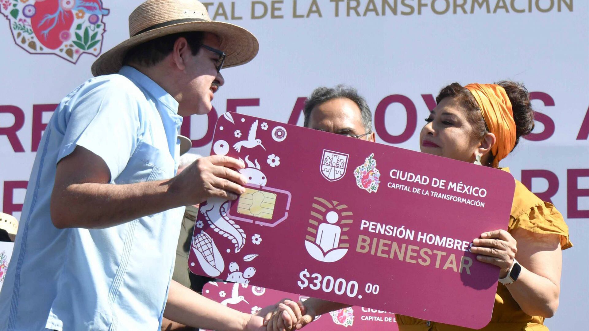 La Pensión Hombres del Bienestar es otorgada a personas del sexo masculino de 60 a 64 años de edad.Crédito: Cuartoscuro