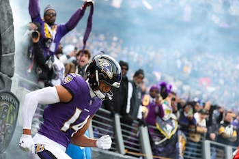 Tras una larga espera, por fin volará de nuevo el balón. (Foto AP/Terrance Williams, Archivo)