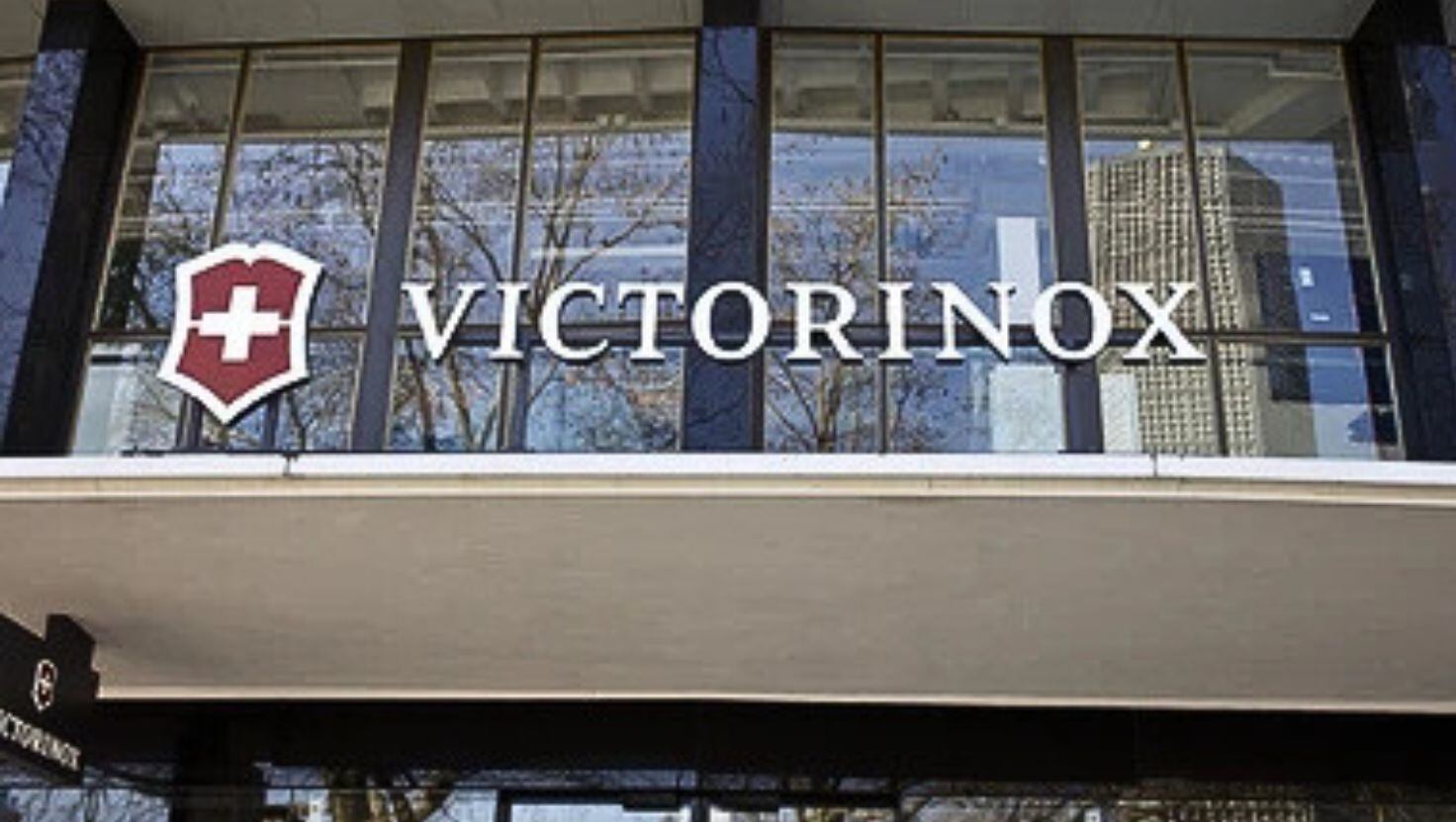 Victorinox. Reconocidos creadores nacionales aportaron su talento a la iniciativa, que promueve la identidad y el legado cultural del país a través de una alianza estratégica entre la firma suiza y el Mincetur.