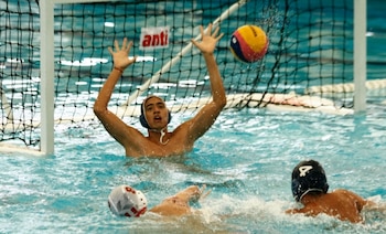 Waterpolistas se quedan sin la