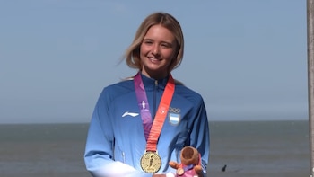 Isabella, la hija de Fabián Assmann y Melina Pitra, ganó la medalla de oro en los Juegos Suramericanos 2026: el video de su magnífica actuación
