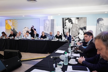 Axel Kicillof asumió al PJ bonaerense